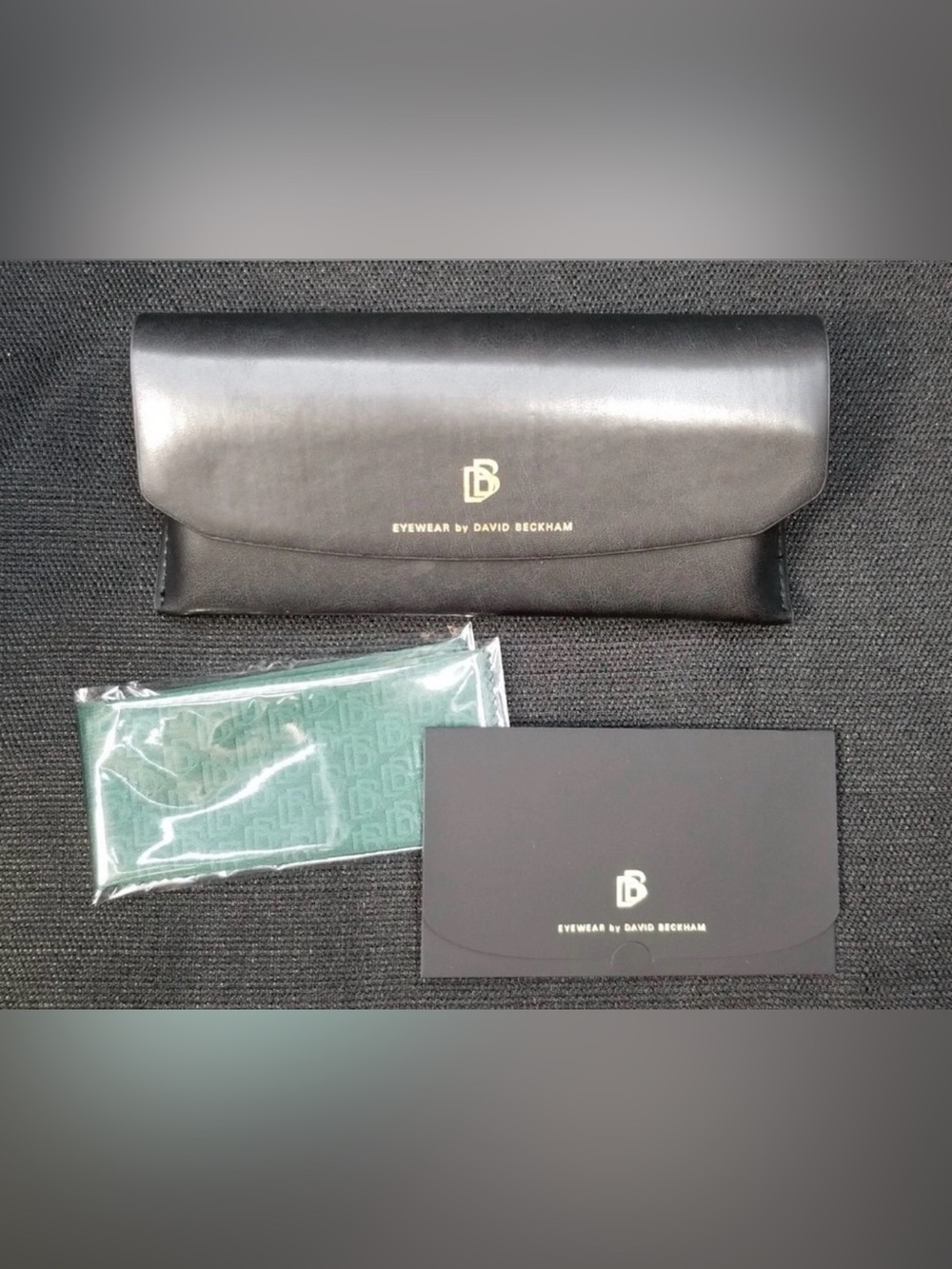 David Beckham Eyeglasses Case Beautiful Black & Dark Green Cleaning Cloth